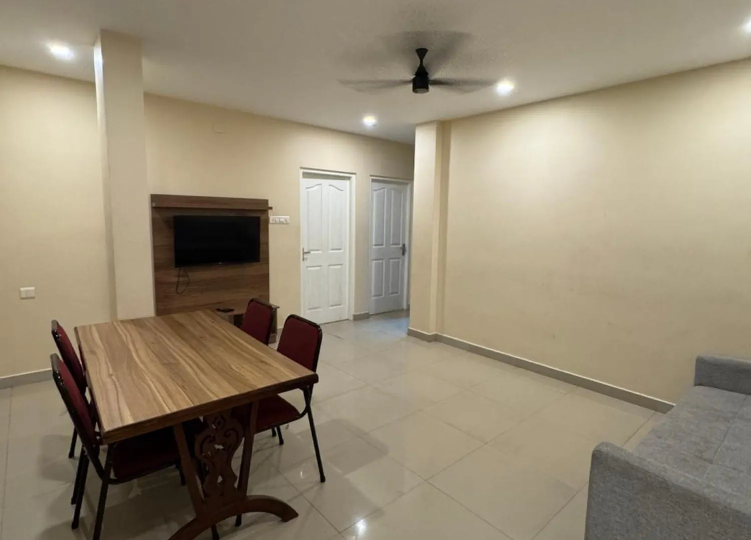 Heres Haut Residency Kochi Hotel
